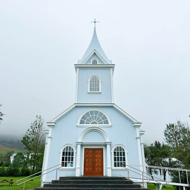 冰島景點🇮🇸不能不去的彩虹小鎮
