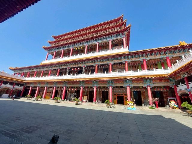 正統鹿耳門聖母廟 全世界建築規模最大的媽祖廟