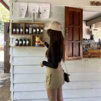 Weekend Cafe Coffee and Tea • ลาวใต้ 🇱🇦