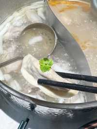 《真椰水椰子雞鍋》