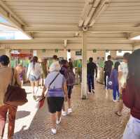 바다를 보며 달리는 철도,아름다운 카스카이스 종착역 Estação de Comboios De CASCAIS