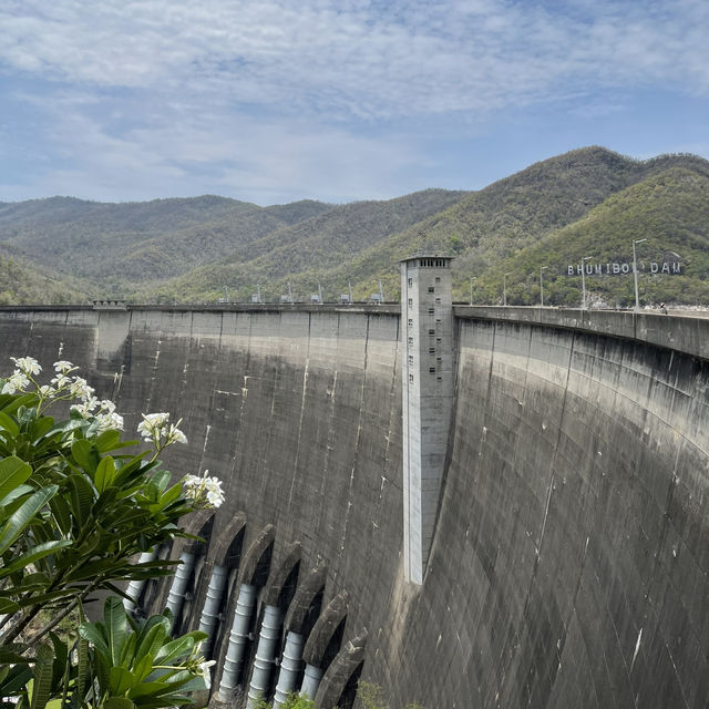 เขื่อนภูมิพล  Bhumibol Dam