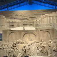 The Sand Museum (砂の美術館)