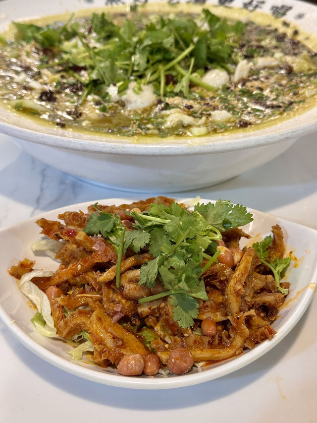《長沙灣抵食酸菜魚》
