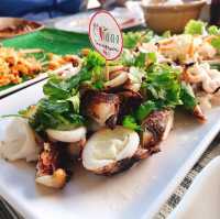 ส้มตำเจ๊แดง