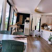 JAME BON CAFE