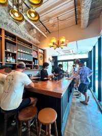 Glitch Coffee and Roasters คาเฟ่โตเกียว กาแฟดีมาก 