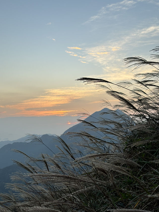 不能錯過的香港山頭最美日落