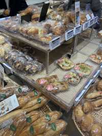 【東京・新宿駅構内】パンのセレクトショップBAKERs’ Symphony