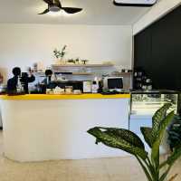 A Splash of Sunshine at Yello Cafe