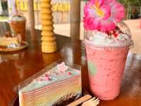 Tutu Beach คาเฟ่สีชมพูริมทะเล