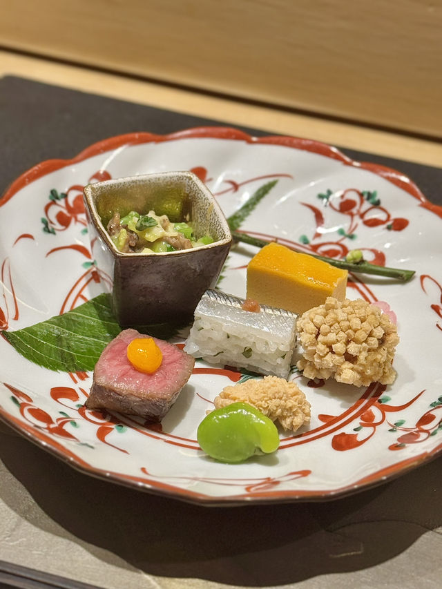 【大阪/北新地】 見た目も美しい季節感あふれる絶品コース 