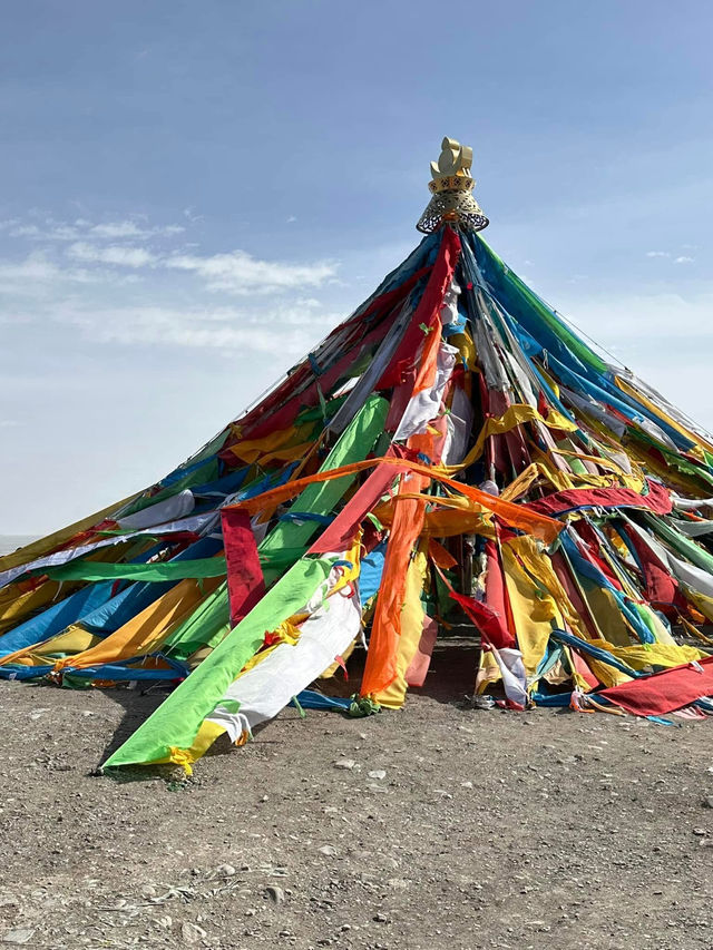 Qinghai Lake: China’s Serene Blue Gem