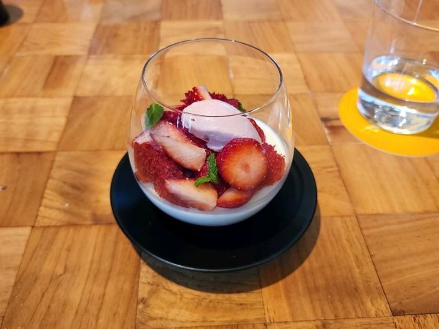 [🇯🇵東京] アンダーズ東京のThe Tavern Grillで贅沢な4コースランチ