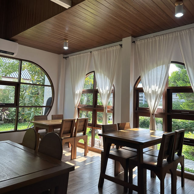 ร้านลับอยุธยา A happiness loaf 