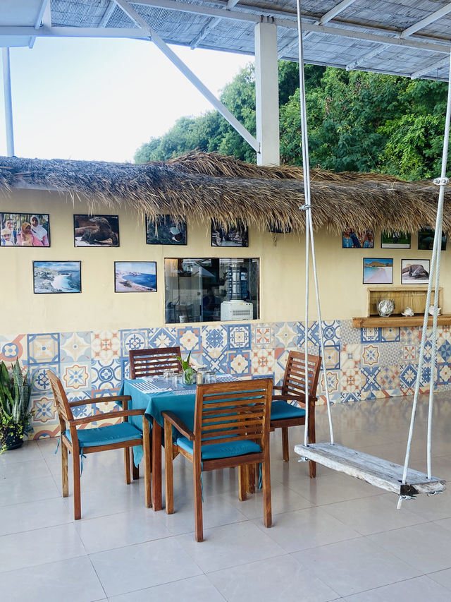 A hotel with spectacular view in Labuan Bajo🇮🇩