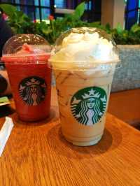 ร้าน Starbucks ตึก SIAMSCAPE 