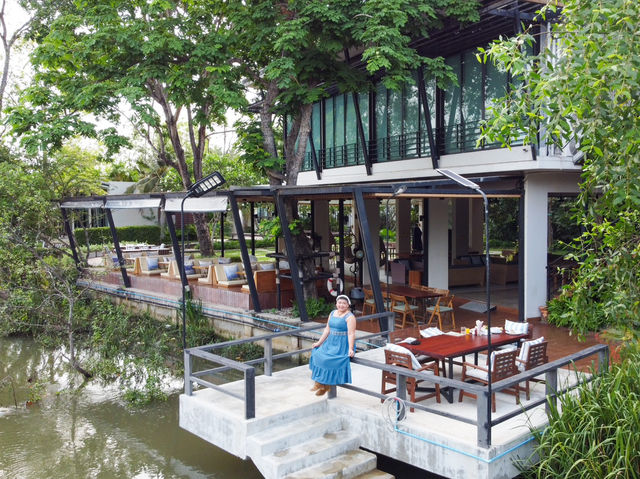 เที่ยวหน้าร้อน นอนอัมพวากันกับที่นี่ ลำพวา