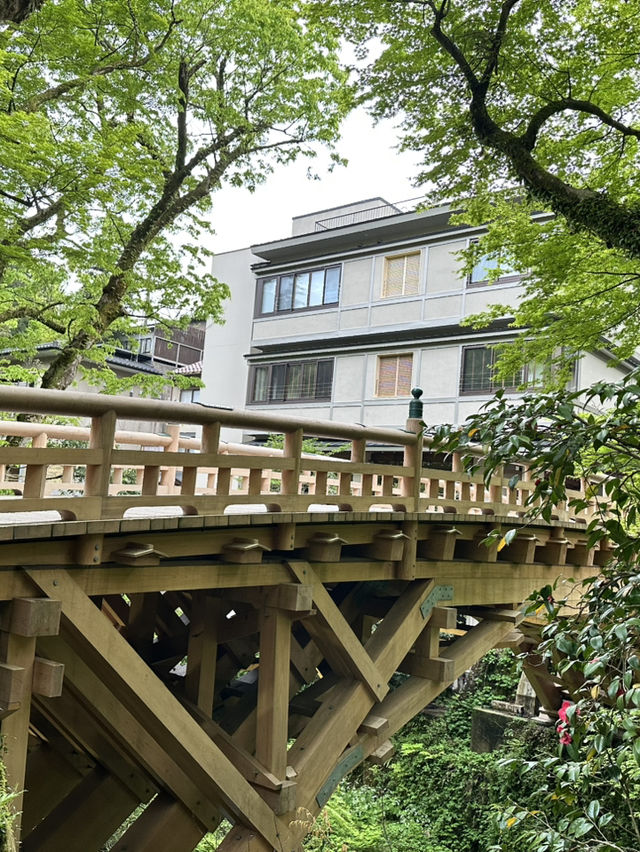 【石川×山中温泉】総ひのき造りの風雅な橋