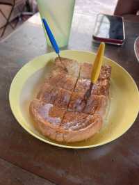 ก๋วยเตี๋ยวปายฟ้า – อร่อยคลาสสิกในบรรยากาศย้อนยุค