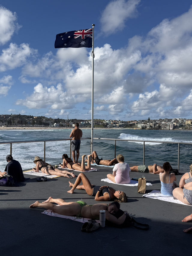 澳洲雪梨 我在Bondi 海灘拍到了人生照片！