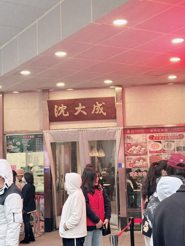 A Whimsical Spring Escape at The Yangtze Boutique Shanghai 🌆