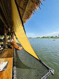 รักษ์น้ำคาเฟ่ คาเฟ่ริมแม่น้ำท่าจีน สุดชิล สามพราน