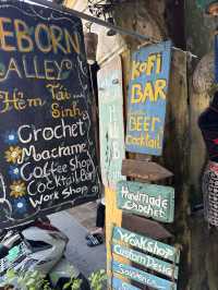 【Hoi An Coffee Hub｜ホイアン・コーヒー・ハブ】 路地の奥にそっとある、まるで秘密基地のようなカフェ