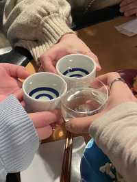 中野の裏路地にある日本酒専門店"角打ち割烹 三才"🍶