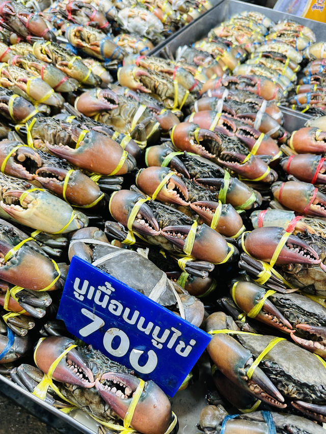 ตลาดประมงอ่างศิลา