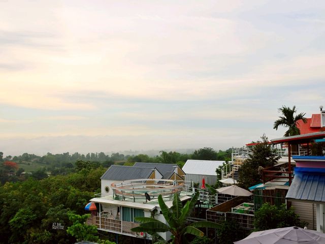 บ้านไร่เก็บตะวัน โฮมสเตย์ น้ำหนาว