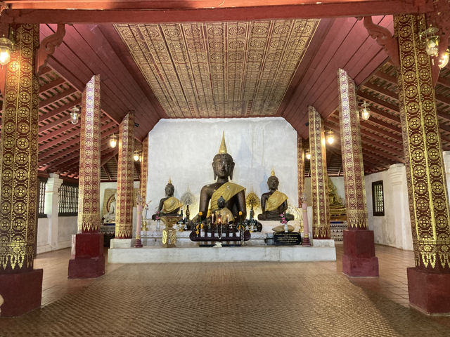 เที่ยวธรรมชาตินั่งสมาธิสงบ “วัดผาลาด” 