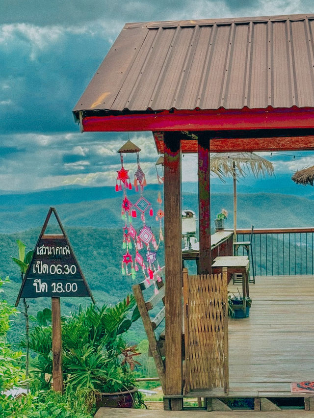 เที่ยวคาเฟ่สุดชิลบ้านไฮตาก วิวโคตรสวย ⛰️🥤