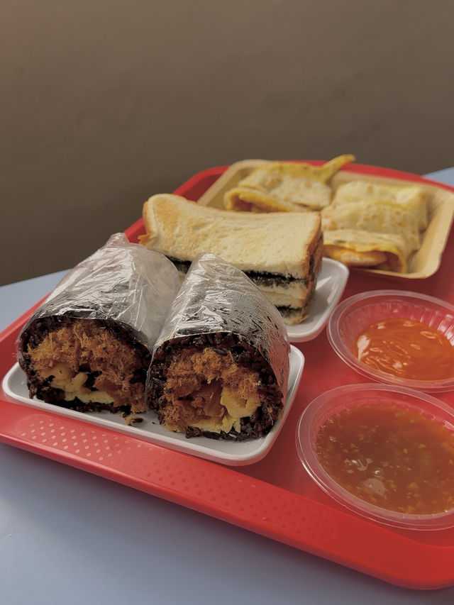 Hidden Breakfast Gem at Chinatown Complex: 1030 Breakfast Shop