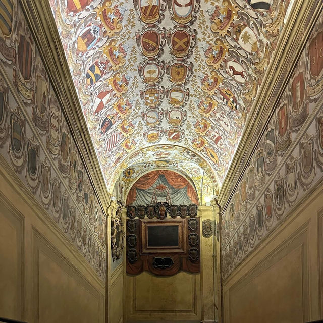 🏛️ *"A Scholar's Retreat: Time-Traveling Through Bologna's Archiginnasio"* ✒️📚