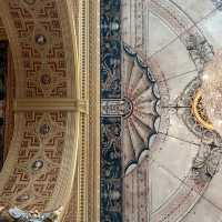 Victoria and Albert Museum (V&A), London
