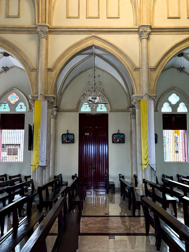 🇻🇳越南胡志明市聖方濟各沙勿略教堂 Nhà thờ Giáo xứ Thánh Phanxicô Xaviê