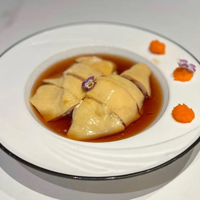 可以睇到維港靚景嘅四川菜餐廳🍽️