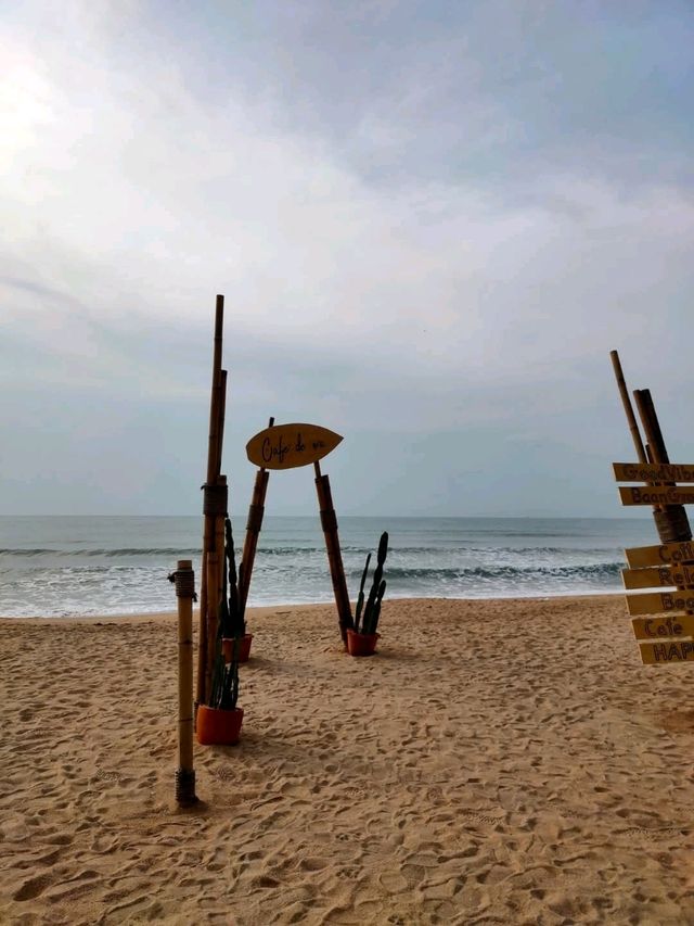 หาดบ้านกรูด บางสะพาน ประจวบคีรีขันธ์
