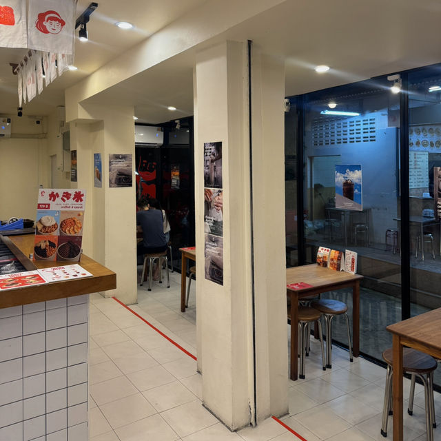 ร้านขนมปังแสนอร่อย ย่านเมืองทองธานี 🍞🥐✨