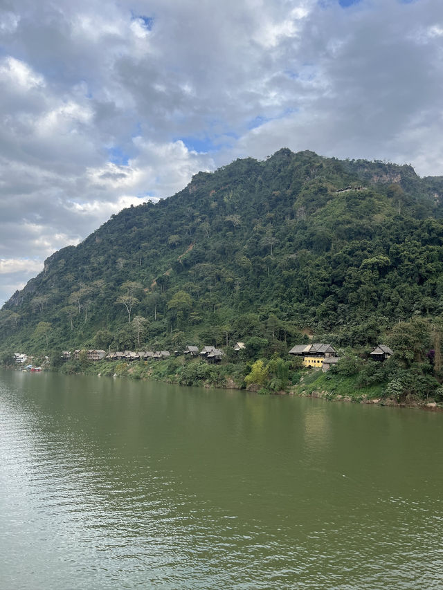 Nong Khiaw Travel Experience 