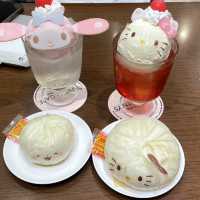 sanrio cafe at ikebukuro 🩷