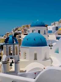 🌟 Europe :Budget Bliss in Blue & White: Santorini on a Budget 🇬🇷💙