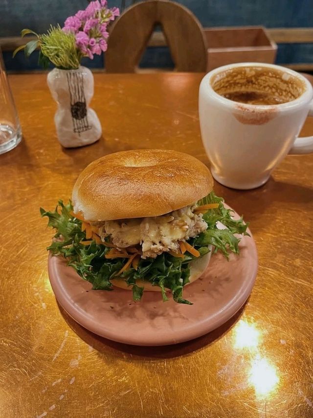 Luo Cafe Nakano