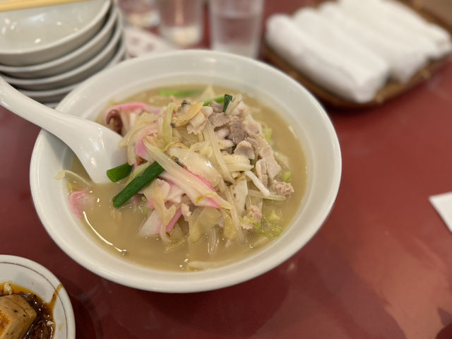 🇨🇳🥢🍲 福壽: A Delicious Dive into Nagasaki Chinatown’s Chinese Flavors