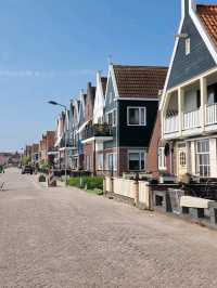 Volendam Vibes: Boats, Breezes, and Bright Houses