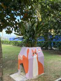 Taman Kuching Cyberjaya: Where Cats Rule & Vibes Are Chill 