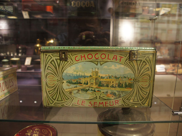 🍫 Chocolate Paradise at the Airport – Royce’ Chocolate World, Hokkaido