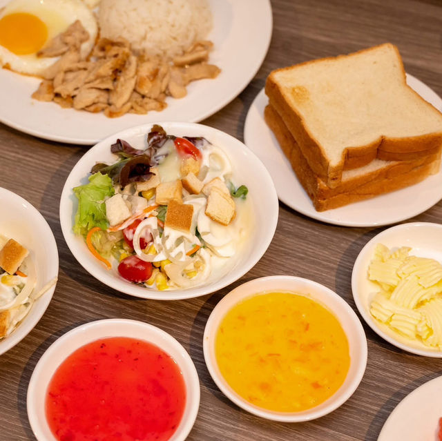SureStay by Best Western Iconic Ari-Jatujak