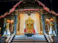 วัดพระธาตุเชิงชุมวรวิหาร 